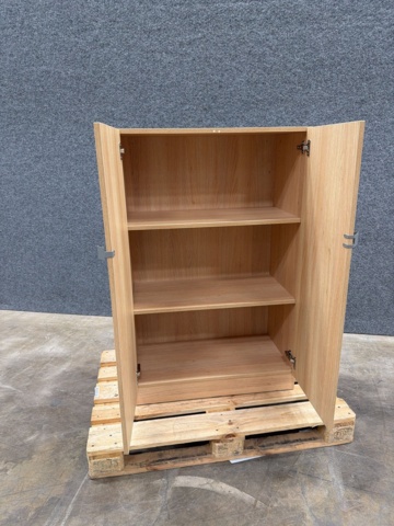 1605928-3 Skåp QBUS 1252x800x420 mm, ek