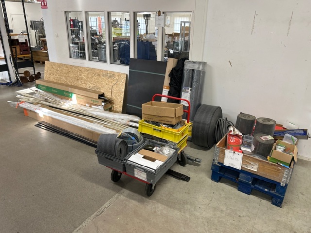 1600341-1 Parti med byggmaterial