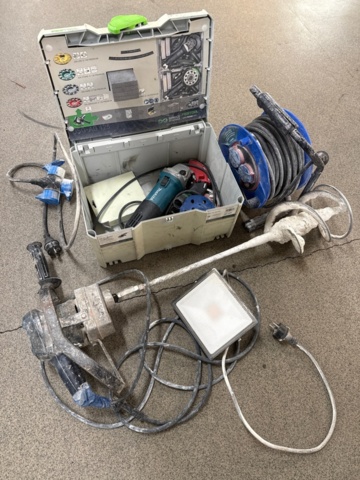 1600320-1 Betongslip och blandmaskin (Makita & Festool)