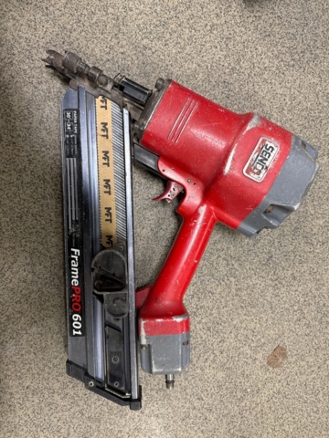 1600322-5 Pneumatiska spikspistoler 2 st