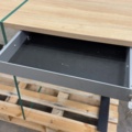 1605753-17 Skrivbord QBUS T-stativ, 1600x800 mm, svart, ek