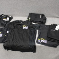 1558758-1 Lot of men's workout clothes, approx. 18 pieces