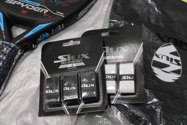 1558761-4 Padelrack Siux Spyder 24K carbon with tape and case