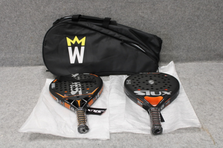 1558771-2 Två padelrack Siux inkl ryggsäck