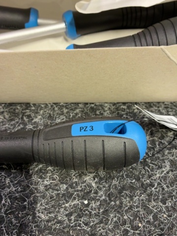 1607589-5 10 pcs Pozidriv screwdriver PZ 3 x 150