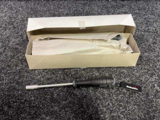 1607617-2 10 pcs Socket screwdrivers Hultafors SW 8.0 x 125