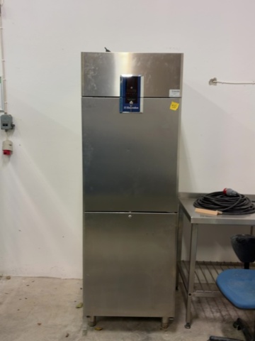 1607920-1 Electrolux ESP72HFC