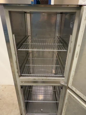 1607920-5 Electrolux ESP72HFC