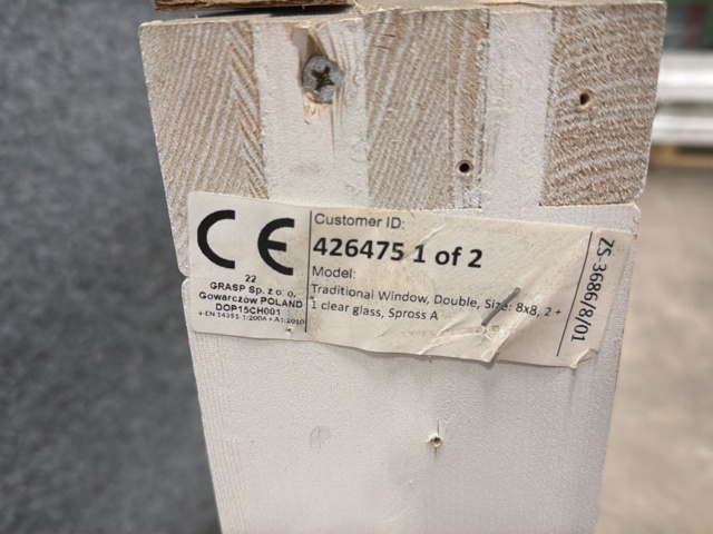 1604886-4 Öppningsbart fönster trä 8x8, vit