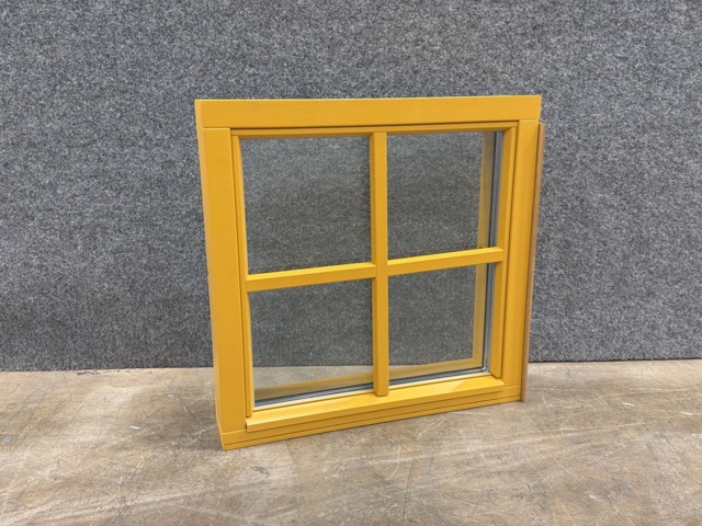 1604890-2 Fast fönster 3-glas trä 6x6 trä, gul