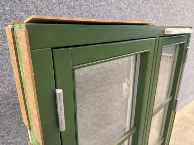 1604896-3 Öppningsbart fönster trä 10x13, grön