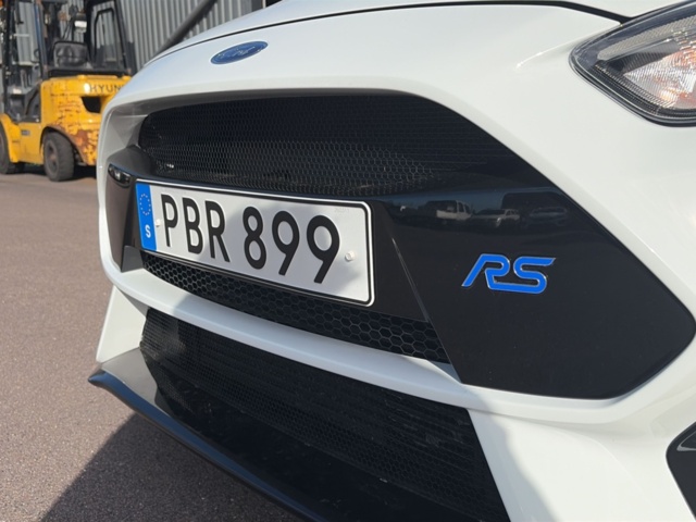 1608527-17 Ford Focus RS Manual, 350hp -2017