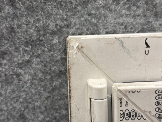 1605686-13 Öppningsbart fönster PVC 1580x1380, vit