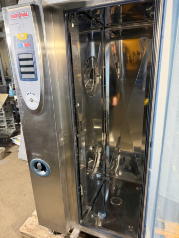 1566748-8 Kombiugn – Rational SelfCooking Center (Reparationsobjekt)