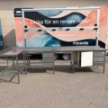 1607921-1 Begagnad rostfri bänk i vinkel