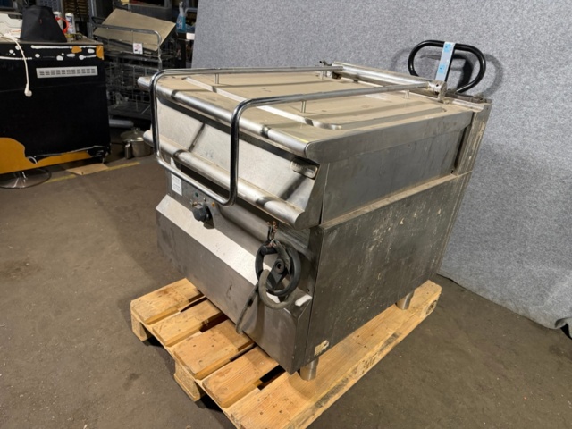 1566752-2 Stekbord med lock