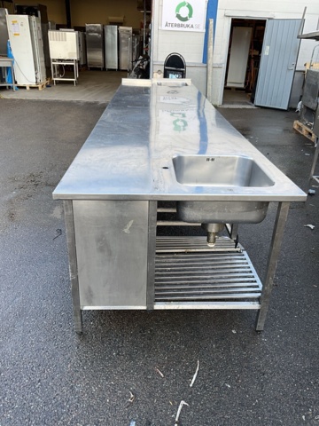 1473877-4 Större Rostfri arbetsbänk