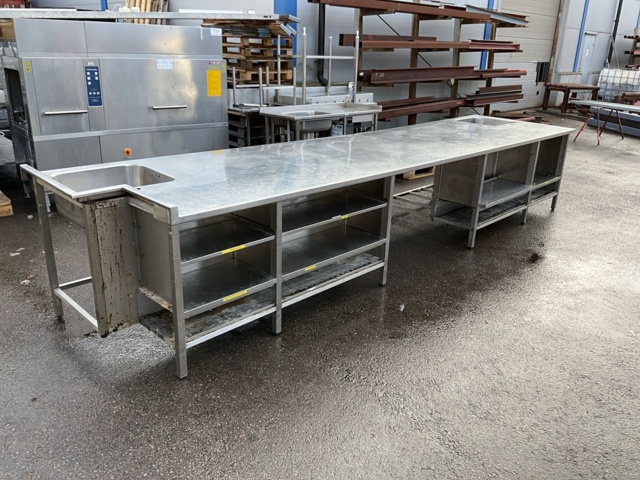 1473877-11 Större Rostfri arbetsbänk