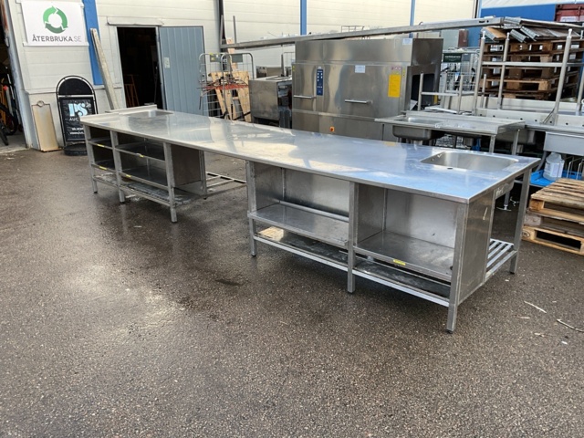 1473877-1 Större Rostfri arbetsbänk