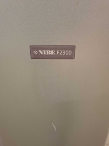 1537773-3 Luft/vatten-värmepump Nibe F2300-14