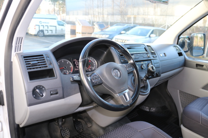 1515268-70 Volkswagen Transporter Dubbelhytt TDI BMT 4Motion 2011