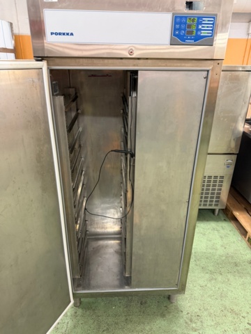 1566775-3 Blastchiller – Porkka Future BC720 S/S