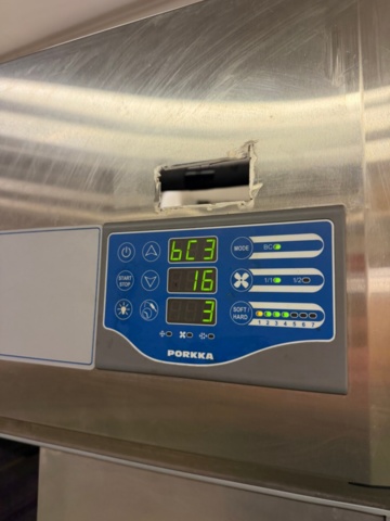 1566775-4 Blastchiller – Porkka Future BC720 S/S