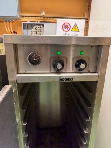 1566778-3 Värmeskåp 2 st – Elektro Termo VDU 400 SP -2006