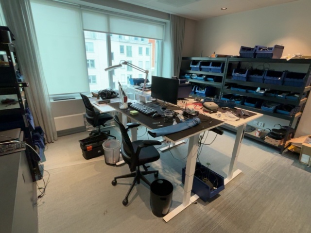 1548410-79 IT room with various equipment, components and furniture