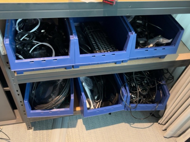 1548410-21 IT room with various equipment, components and furniture