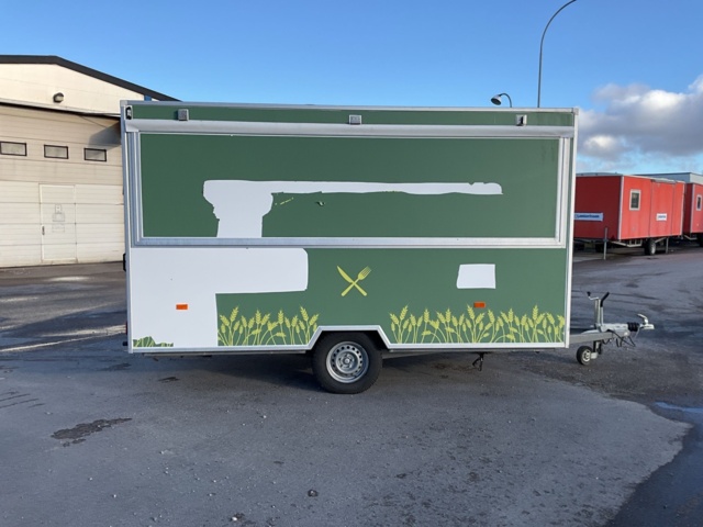 1473880-10 Foodtruck /Matvagn - 2023
