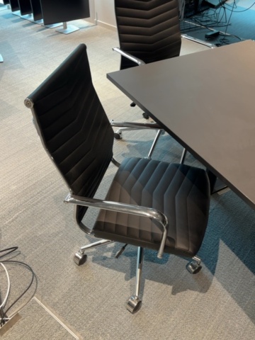 1548411-9 Meeting group - table & 6x armchairs