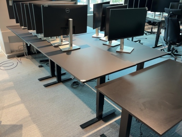 1548414-2 Height-adjustable desks (160x80) x4 units - Swedstyle