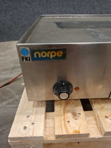 1527853-7 Stekbord Norpe FKI GL5567
