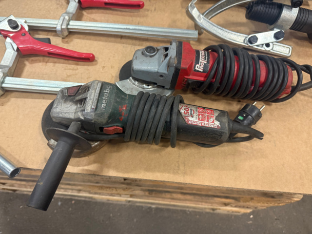 1608605-2 Tvingar, Domkrafter, Hydraulpump, Vinkelslipar & Avdragare
