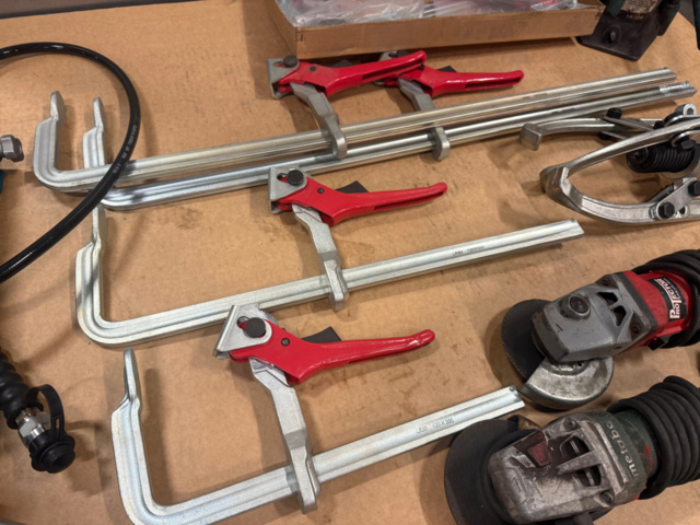 1608605-8 Tvingar, Domkrafter, Hydraulpump, Vinkelslipar & Avdragare