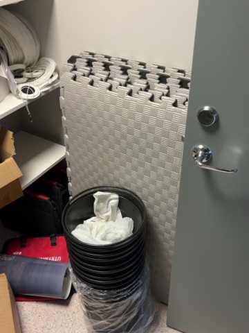 1548420-24 Förrådsförvarade inventarier