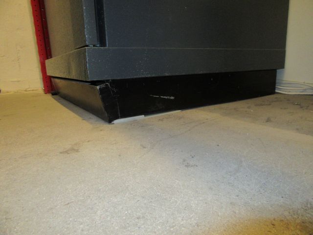 287927-3 Safe Rosengrens