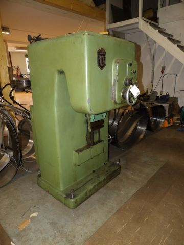 287983--37 Vollmer PMH  - Swaging Machine