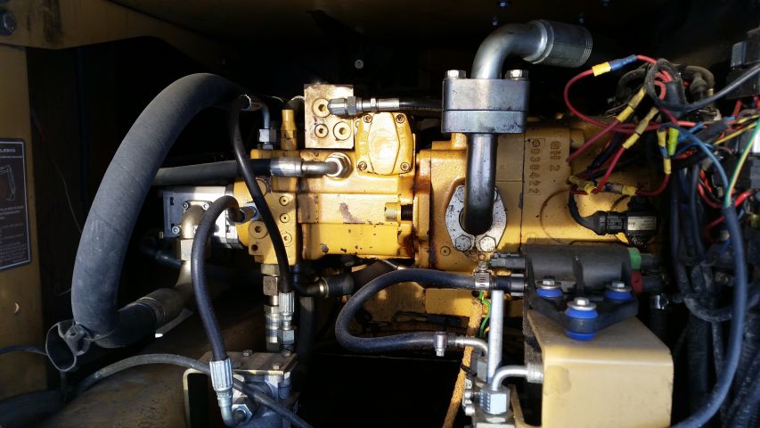 288490-14 Caterpillar M315C