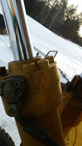 288490-46 Caterpillar M315C