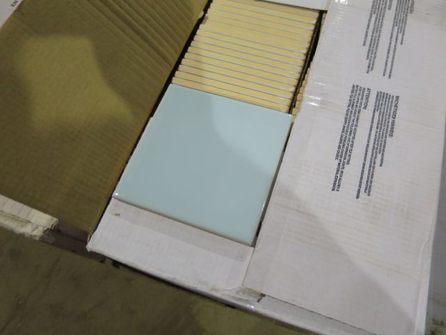 311019-1 Primus Vitoria tile 10x10cm light blue