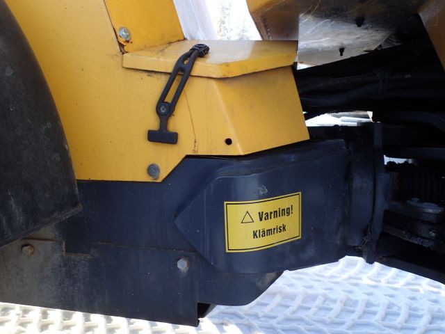 312316-23 LUNDBERG 5200 LSE Reg: SBD319