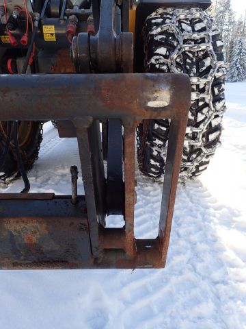 312316-44 LUNDBERG 5200 LSE Reg: SBD319