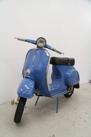 312595-3 Moped Piaggio Vespa 50cc -54