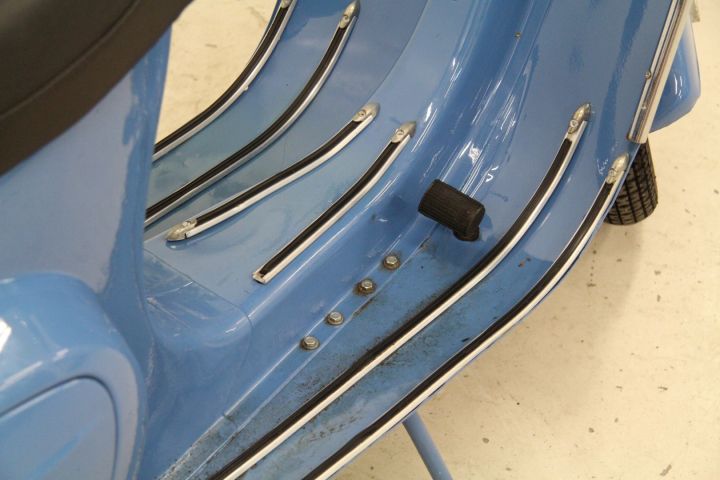 312595-15 Moped Piaggio Vespa 50cc -54