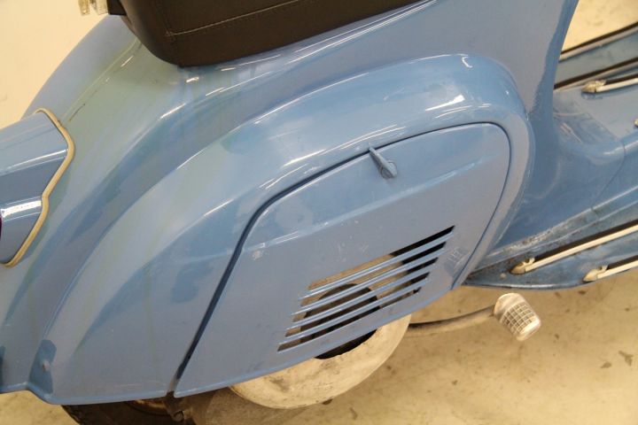 312595-14 Moped Piaggio Vespa 50cc -54