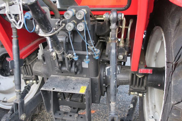 317180-17 Tractor Foton FT704