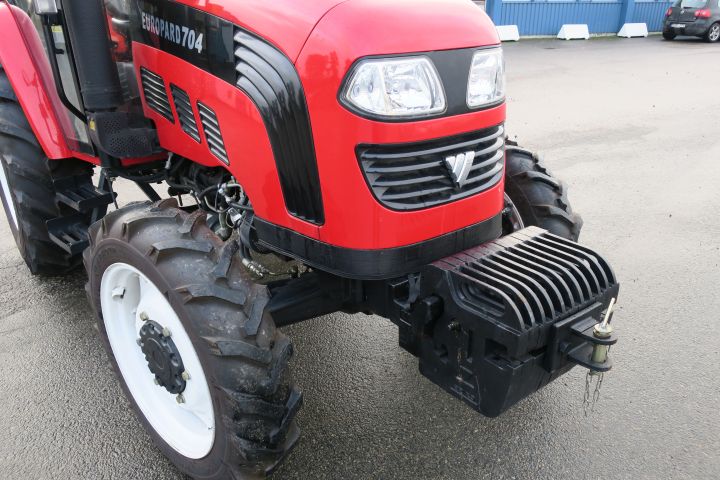 317180-18 Tractor Foton FT704