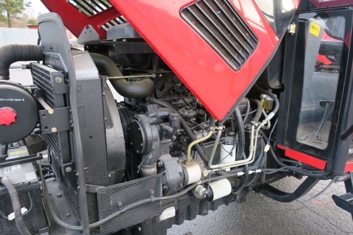 317180-19 Tractor Foton FT704